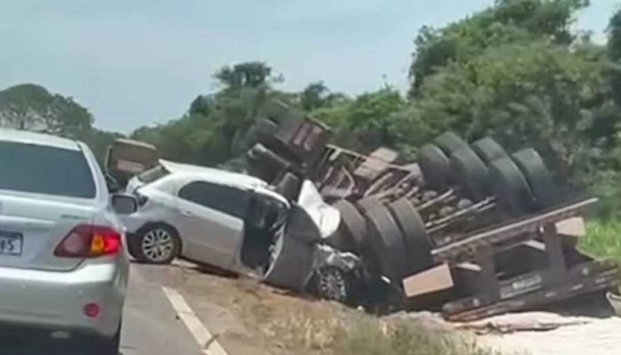 Acidente envolvendo carreta e VW Gol é registrado na rodovia MS-480