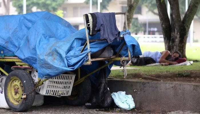 Pessoas em situação de rua no Brasil — Foto: Imagem: © Tânia Rêgo/Agência Brasil