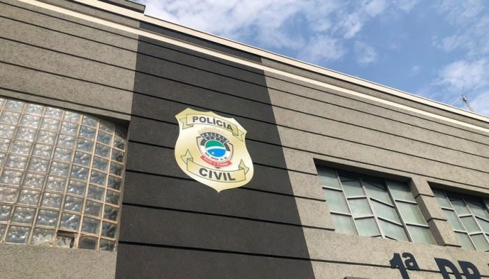 Funcionário furta van, abandona veículo e danifica portão em Nova Casa Verde após beber