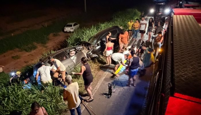 Acidente entre dois veículos na MS-276 — Foto: Imagem: José Portela - Nova News