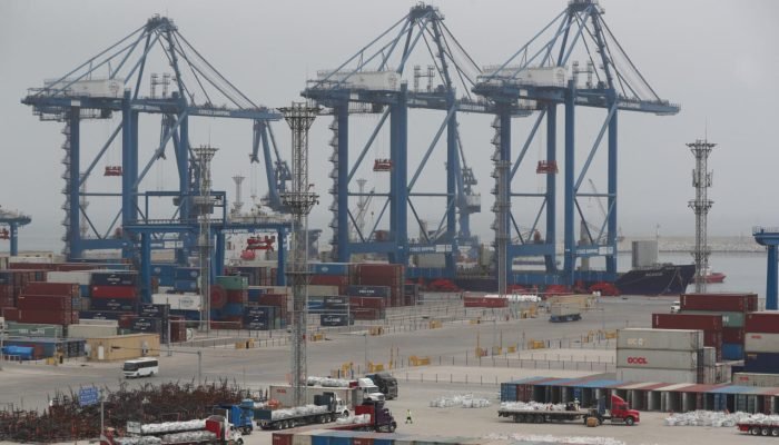 Porto de Chancay, localizado na região de Lima, é operado parcialmente pela esta