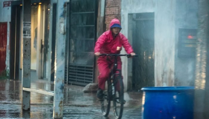 chuva-frio-tempo-Pietra-Dorneles-Jornal-Midiamax-10