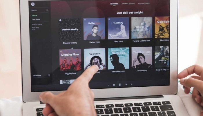 Serviços de Streaming Piratas Suspensos no Brasil Após Operação