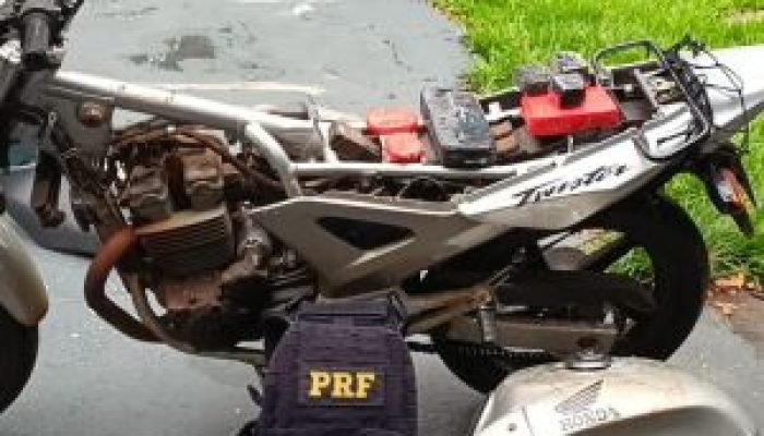 Homem é preso transportando cocaína pura em tanque de motocicleta