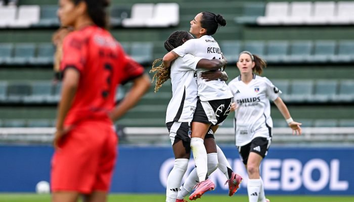 Colo-Colo avança à semifinal da Libertadores Feminina sob comando de técnica brasileira