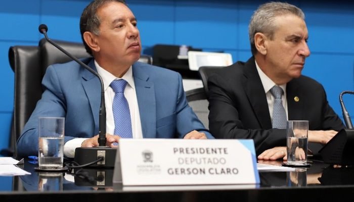 A Lei Estadual nº 6.400, assinada pelo governador Eduardo Riedel, vai permitir que os condutores de MS, possam trocar multas leves e médias por advertência escrita. Foto: ALEMS