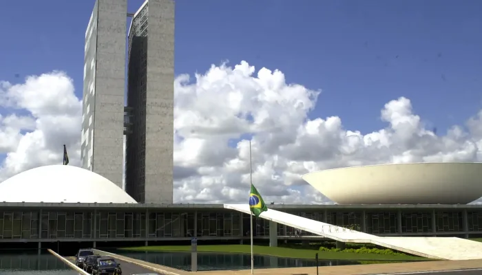 Pena para exploração sexual de crianças pode aumentar após aprovação no Senado