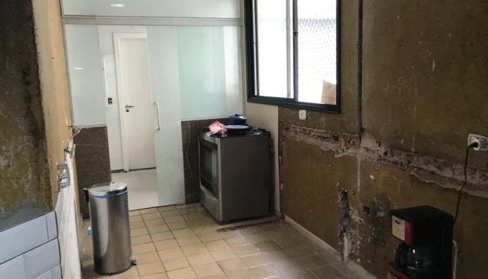 Mulher é Espancada Após Pedido de Reforma na Cozinha em Chapadão do Sul