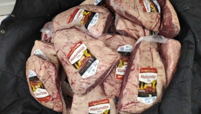 Fraude em atacadista na capital: cliente é preso por adulterar etiqueta de carne