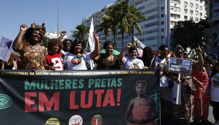 Apenas um quarto dos municípios brasileiros possui estrutura de promoção da igualdade racial Apenas um quarto dos municípios brasileiros possui estrutura de promoção da igualdade racial