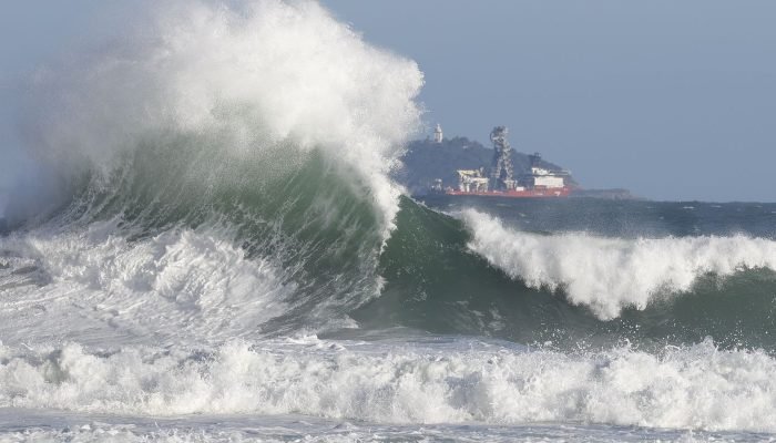 Rio de Janeiro em alerta: ventos fortes e ressaca previstos para o fim de semana