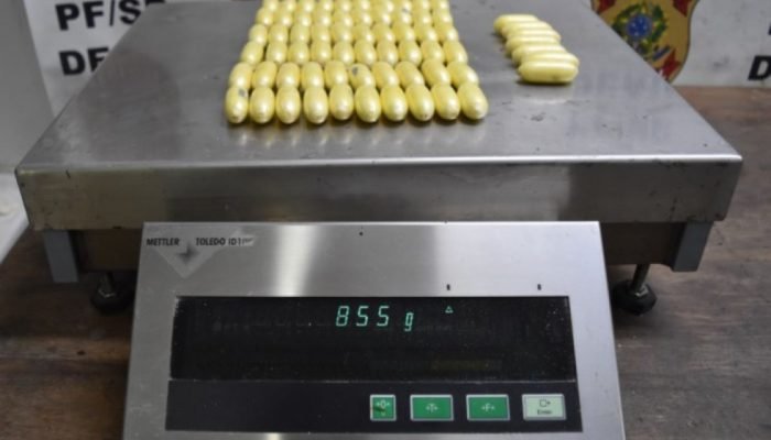 PF prende passageira com cocaína no estômago e captura foragidos em aeroporto de Guarulhos