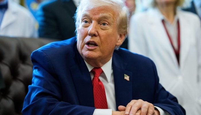 Trump diz que regime de Cuba “está prestes a cair” após perder petróleo da Venezuela