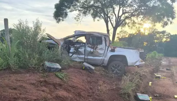 Traficante morre em acidente com caminhonete carregada de maconha em MS