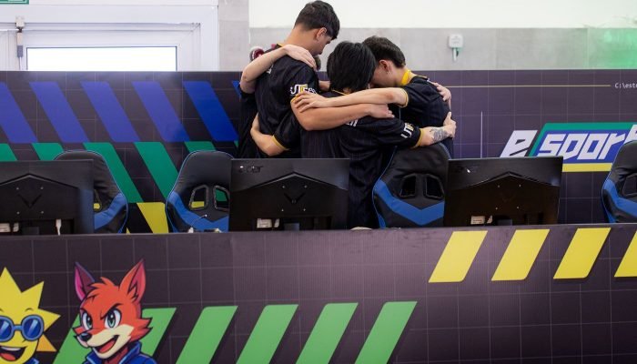 Atletas universitários de e-sports discutem a balança da profissionalização no JUBs 2025