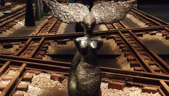 Exposição em São Paulo exalta a arte da joalheria africana