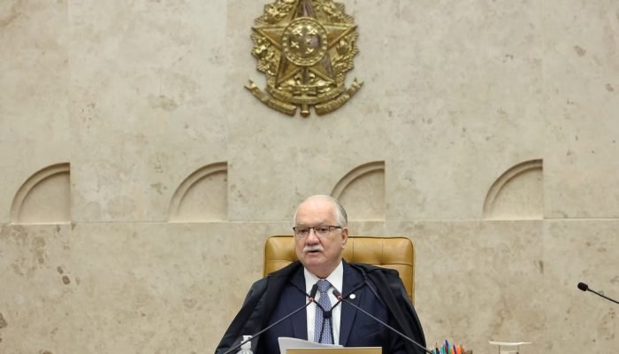 fachin-cancela-pela-3a-vez-sessao-do-stf-em-meio-a-crise