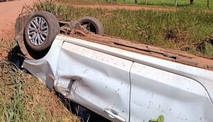 Foto: O capotamento ocorreu na rodovia MS-170. (Reprodução, Aquidauana News)