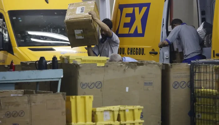 Correios negociam R$ 20 bilhões em empréstimos para equilibrar contas