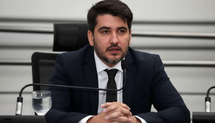 Vereador Rafael Tavares é declarado inelegível pelo STF após condenação por crime de ódio