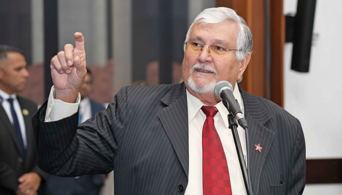 Deputado Zeca do PT critica líderes indígenas por receberem candidata da direita em Miranda