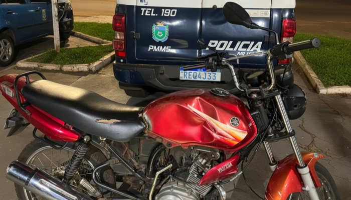 Polícia Militar recupera motocicleta roubada e prende suspeito em Naviraí