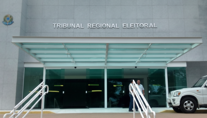 Prefeito de Paranaíba é avaliado pelo TRE por suposta propaganda antecipada