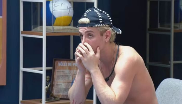 Foto: Juliano Floss se surpreendeu ao ver Cowboy e Gabi juntos. (Foto: Reproduçã