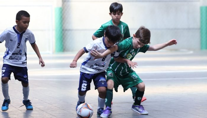 Goleadas marcam a terceira rodada da 34ª Copa Pelezinho de Futsal