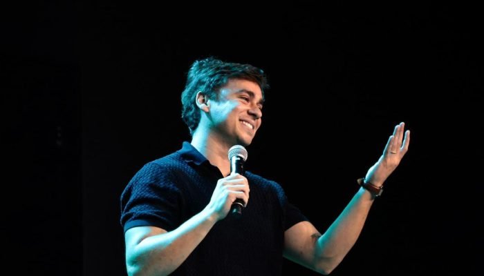 Nikolas Ferreira, em palestra em Campo Grande. — Foto: Nikolas Ferreira, em pale