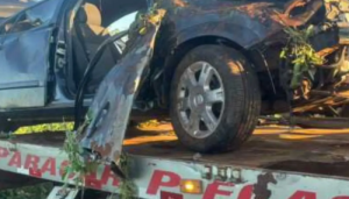Capotamento na MS-316 deixa mulher em estado grave