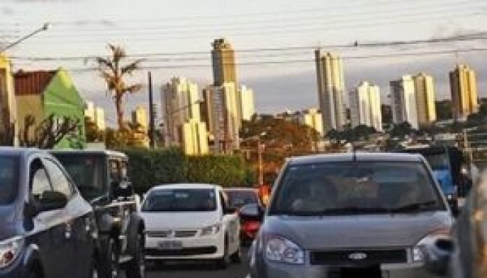 Prazo para pagar a 1ª parcela do IPVA termina nesta sexta-feira
