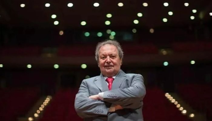 Imagem colorida mostra João Carlos Di Genio, fundador do Grupo Unip/Objetivo — F