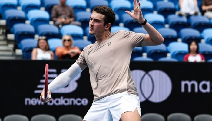 João Fonseca em treino na Austrália — Foto: João Fonseca em treino na Austrália