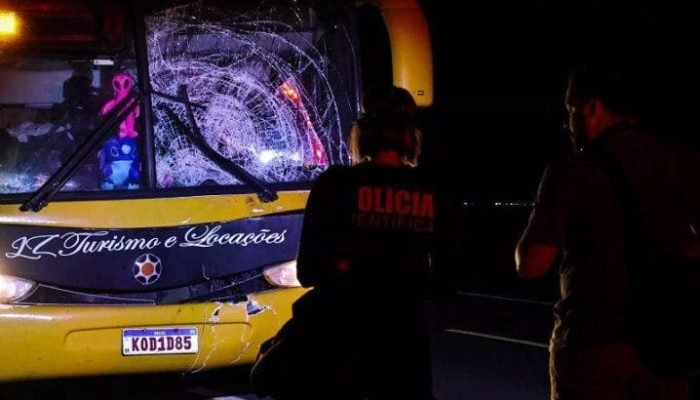 jovem-morre-atropelado-por-onibus-de-turismo-na-br-262-17388377743353-thumb