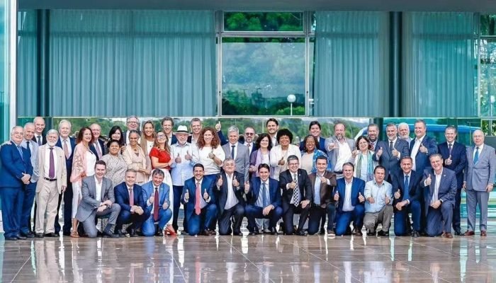 Lula reuniu os 38 ministros em clima de confraternização de fim de ano no Palácio da Alvorada — Foto: Ricardo Stuckert/ PR