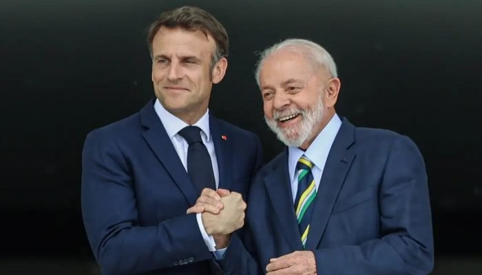 Lula e Macron condenam ação dos EUA na Venezuela em ligação