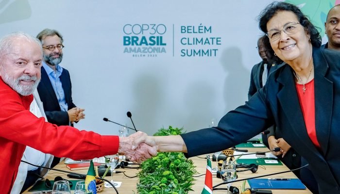 Lula busca acordos climáticos com Suriname e Papua nova Guiné na cop30