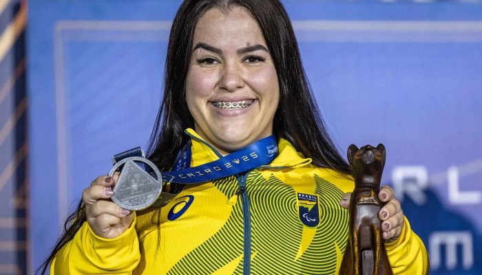 Halterofilismo: Mariana D’Andrea assegura prata inédita para o Brasil no Mundial
