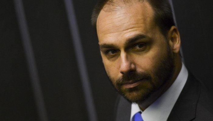 Pedido de vista adia análise sobre cassação de Eduardo Bolsonaro