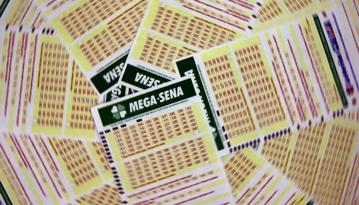 Mega-Sena acumula e prêmio vai a R$ 27 milhões