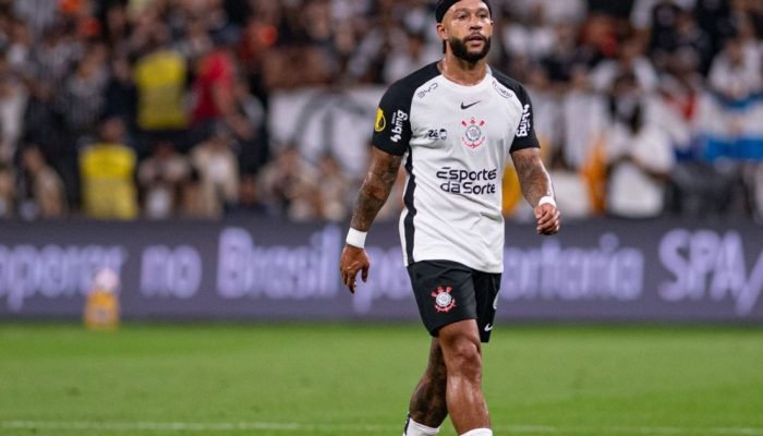 Memphis Depay em Corinthians x Palmeiras pelo Paulistão — Foto: Memphis Depay em