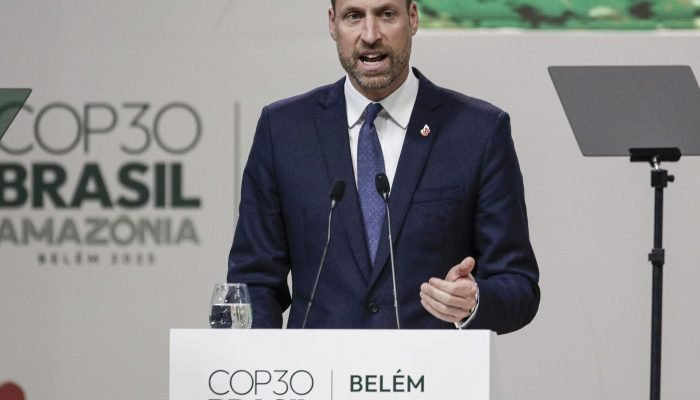 Príncipe William aplaude iniciativa brasileira em defesa das florestas tropicais na cop30