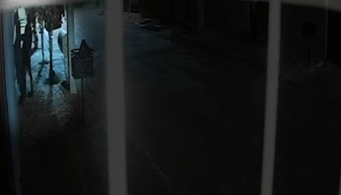 moto-furtada-centro-de-CG-Foto-reproducao-1