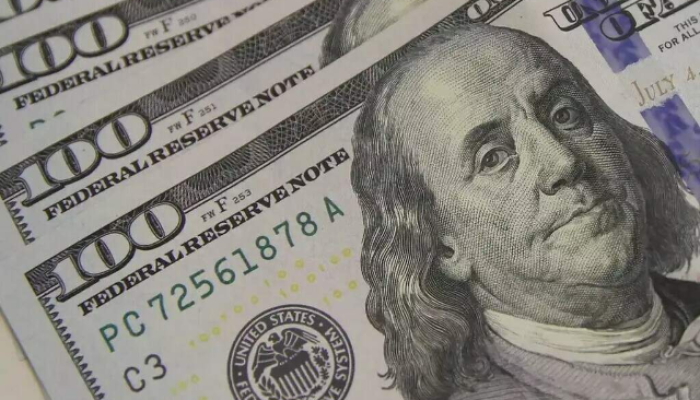 Negociações nos EUA impactam dólar, que recua para R$ 5,44
