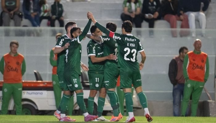Palmeiras vence Juventude com time misto e mantém liderança no Brasileirão