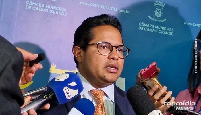 Vereador Papy critica ausência de secretária de Finanças em audiência na Câmara de Campo Grande