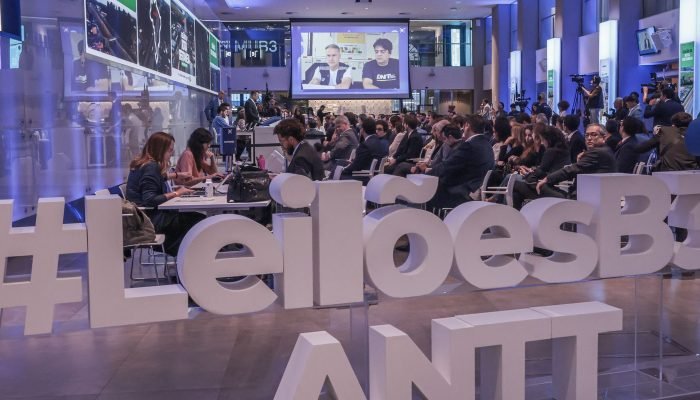 Governo federal impulsiona infraestrutura com leilões rodoviários em 2025