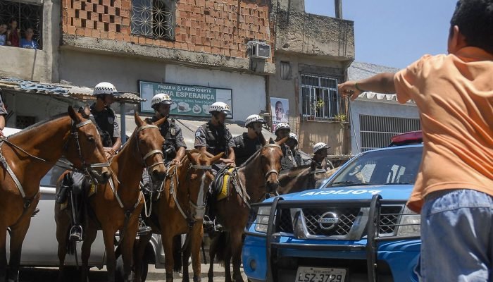 Moraes medeia demandas de Favelas em julgamento no STF