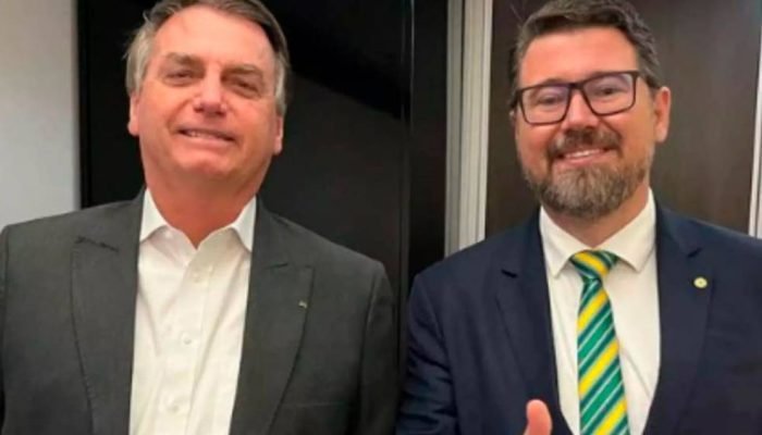 Foto: ELEIÇÕES - Bolsonaro e o deputado federal, Marcos Pollon (Reprodução/Repro